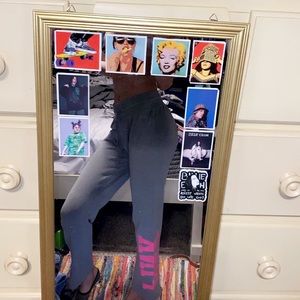 💕pink victoria’s secret grey sweats